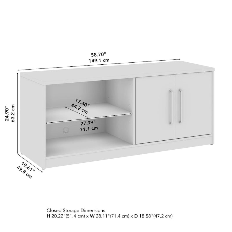 Meuble bas avec portes et étagères