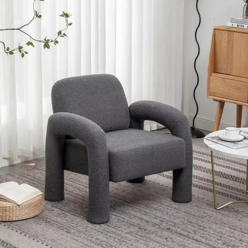 Fauteuil rembourré au design moderne et unique