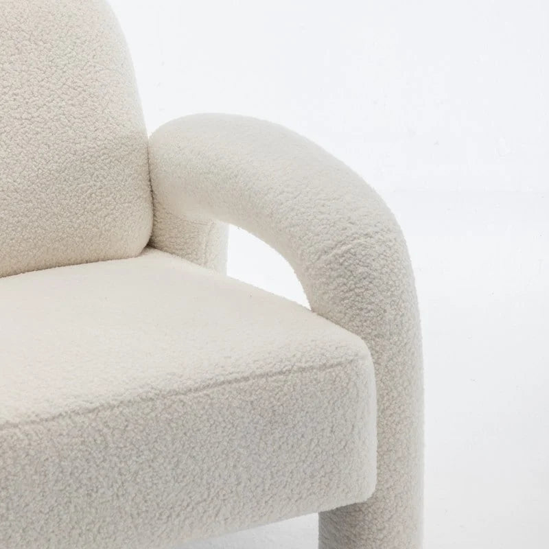 Fauteuil rembourré au design moderne et unique