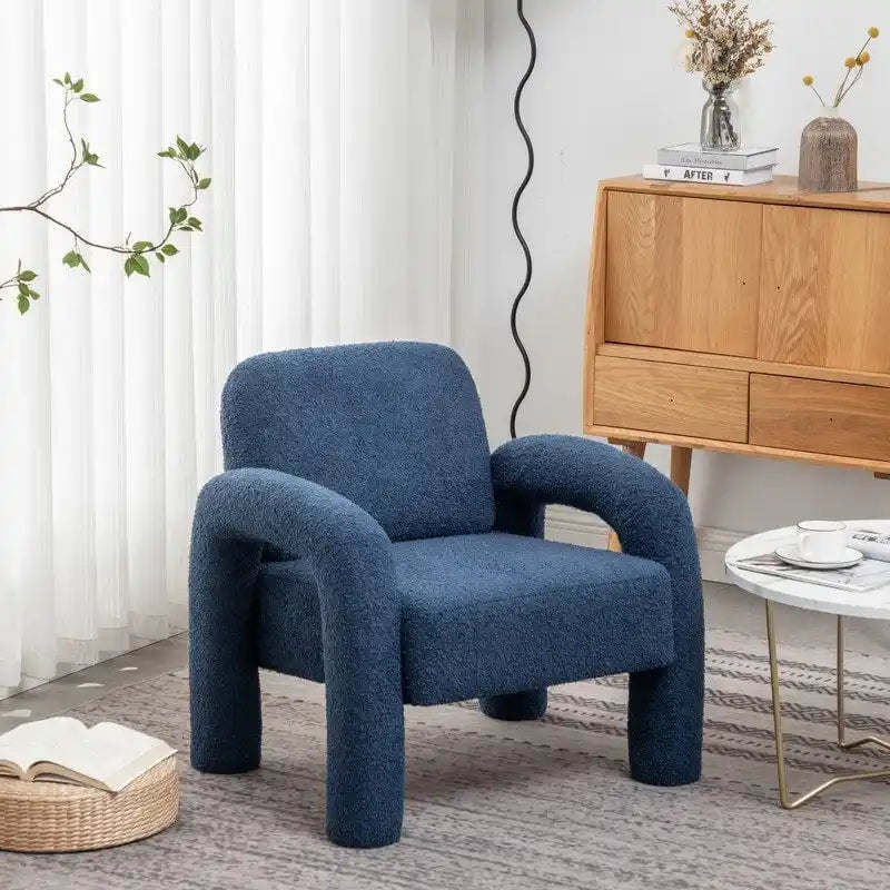 Fauteuil rembourré au design moderne et unique